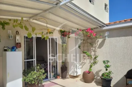 Casa de Condomínio com 3 Quartos à venda, 180m² no Jardim Cidália, São Paulo