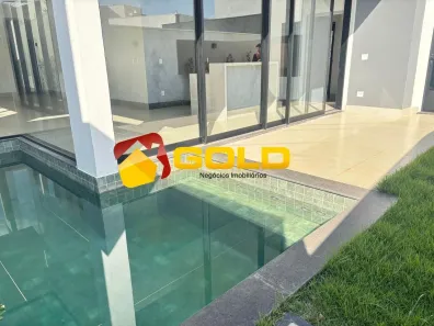 Casa de Condomínio com 3 Quartos à venda, 285m² no Laranjeiras, Uberlândia