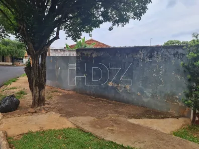 Lote/Terreno à venda, 136m² no Jardim do Carmo, Araraquara