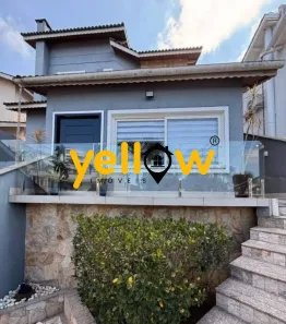 Casa de Condomínio com 3 Quartos para alugar, 218m² no Jardim das Cerejeiras, Arujá