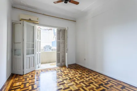 Apartamento com 2 Quartos à venda, 79m² no Centro Histórico, Porto Alegre
