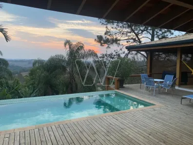 Fazenda/Sítio com 4 Quartos à venda, 600m² no Sousas, Campinas