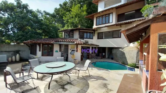 Casa com 4 Quartos à venda, 250m² no Itaipu, Niterói
