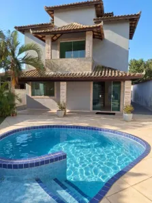Casa com 4 Quartos para alugar, 250m² no Recreio, Rio das Ostras
