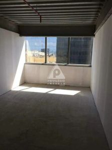 com 1 Quarto à venda, 28m² no Santo Cristo, Rio de Janeiro