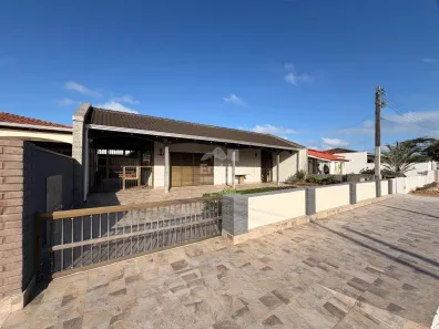 Casa com 3 Quartos à venda, 150m² no Balneário Saint Etienne, Matinhos