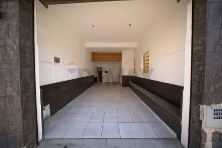 Imóvel Comercial com 2 Quartos à venda, 194m² no Vila Vianelo, Jundiaí