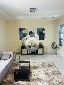 Casa com 3 Quartos para alugar, 200m² no Jardim Patrícia, Uberlândia