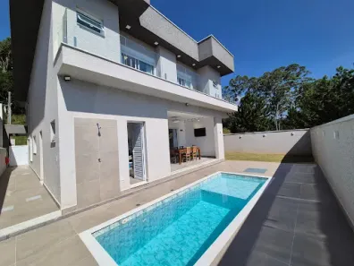Casa de Condomínio com 3 Quartos à venda, 295m² no Parque Dom Henrique, Cotia