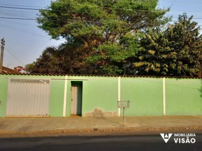 Casa com 2 Quartos à venda, 90m² no Boa Vista, Uberaba