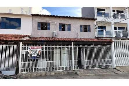 Casa com 4 Quartos à venda, 214m² no Candangolândia, Brasília