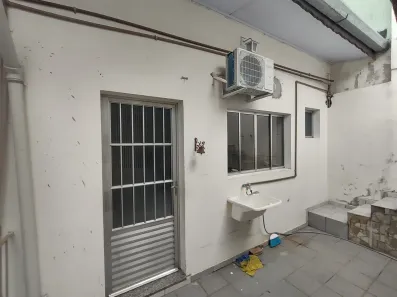 Casa com 2 Quartos para alugar, 45m² no Jardim das Camélias, São Paulo