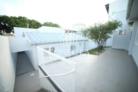 Prédio Comercial para alugar, 242m² no Vigilato Pereira, Uberlândia
