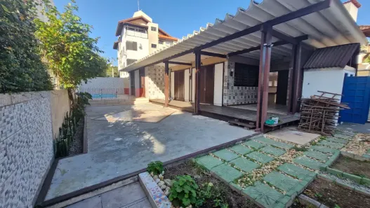 Casa com 4 Quartos à venda, 367m² no Canasvieiras, Florianópolis