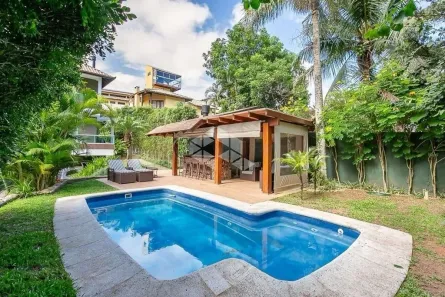 Casa com 4 Quartos à venda, 346m² no Barra da Lagoa, Florianópolis