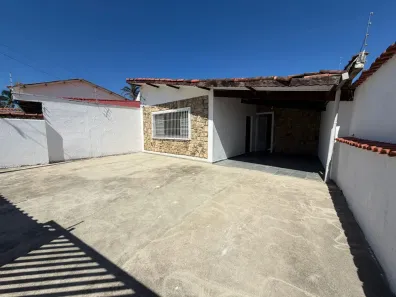 Casa com 4 Quartos à venda, 70m² no Jardim Casablanca, Peruíbe