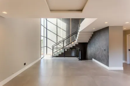 Casa de Condomínio com 4 Quartos à venda, 330m² no Novo Mundo, Curitiba