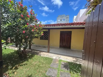 Casa com 4 Quartos para alugar, 166m² no Pituba, Salvador