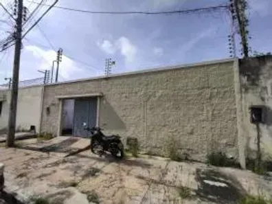 Casa com 3 Quartos à venda, 300m² no Cidade Nova, Teresina