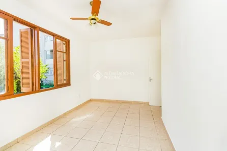 Apartamento com 2 Quartos à venda, 90m² no Santa Cecília, Porto Alegre