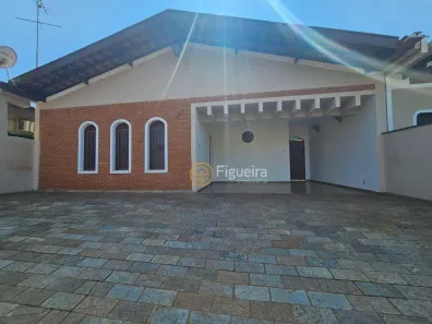 Casa com 4 Quartos para alugar, 200m² no Baroni, Barretos