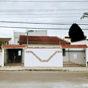 Casa com 3 Quartos à venda, 144m² no Vila Areao, Taubaté