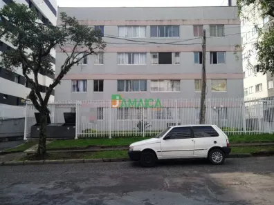 Apartamento com 3 Quartos para alugar, 113m² no Água Verde, Curitiba