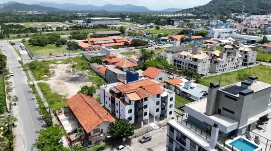 Apartamento com 2 Quartos à venda, 54m² no Canasvieiras, Florianópolis