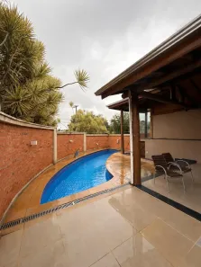 Casa de Condomínio com 3 Quartos para alugar, 223m² no Parque Residencial Roland, Limeira