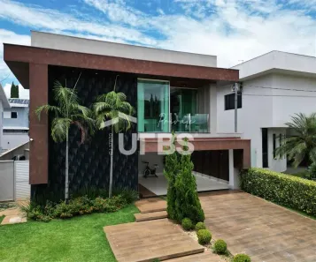 Sobrado com 4 Quartos à venda, 337m² no Jardins Madri, Goiânia