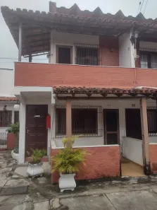 Casa de Condomínio com 1 Quarto à venda, 50m² no Vila Blanche, Cabo Frio