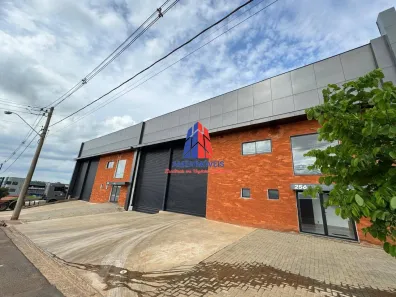 Galpão/Depósito/Armazém para alugar, 660m² no Antônio Zanaga, Americana