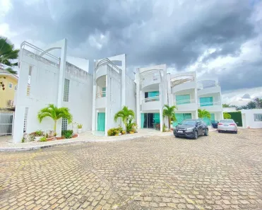Casa com 4 Quartos à venda, 220m² no Buraquinho, Lauro de Freitas