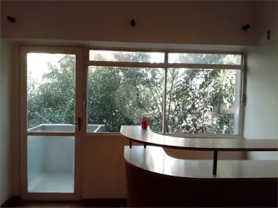 Apartamento com 2 Quartos para alugar, 100m² no Cerqueira César, São Paulo