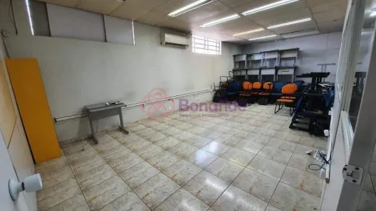 Ponto Comercial para alugar, 290m² no Centro, Jundiaí