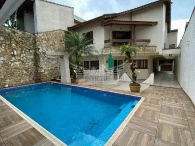 Sobrado com 4 Quartos para alugar, 495m² no Campestre, Santo André