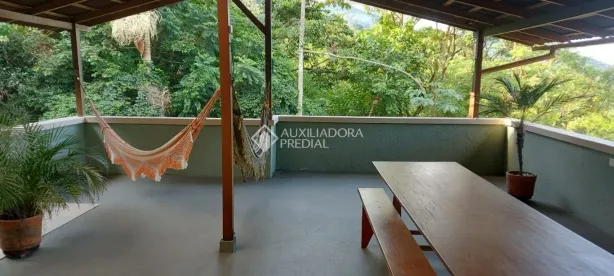 Casa com 3 Quartos à venda, 200m² no Lagoa da Conceição, Florianópolis