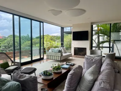 Casa com 4 Quartos para alugar, 384m² no Pacaembu, São Paulo