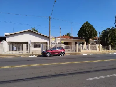 Casa com 3 Quartos à venda, 156m² no Centro, Sumaré