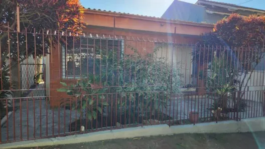 Casa com 4 Quartos para alugar, 321m² no Nonoai, Porto Alegre