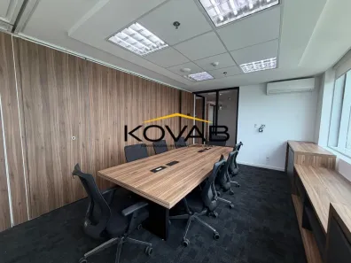 Sala Comercial para alugar, 200m² no Chácara Santo Antônio (Zona Sul), São Paulo