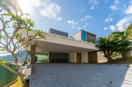 Casa de Condomínio com 4 Quartos à venda, 450m² no Barra, Balneário Camboriú