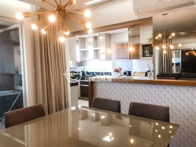 Apartamento com 3 Quartos para alugar, 102m² no Segismundo Pereira, Uberlândia