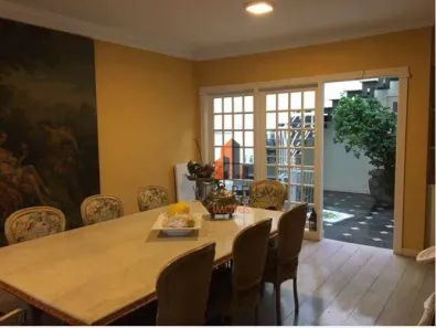 Sobrado com 5 Quartos à venda, 650m² no Jardim, Santo André
