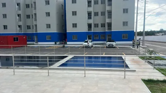 Apartamento com 2 Quartos para alugar, 50m² no , Paço do Lumiar