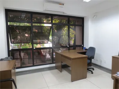 Prédio Comercial para alugar, 100m² no Perdizes, São Paulo