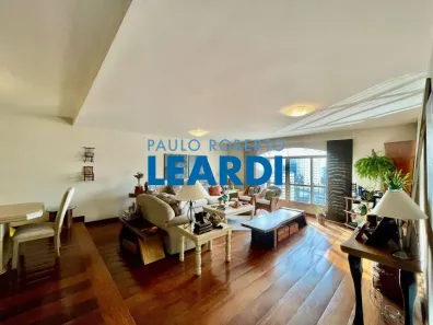 Apartamento com 4 Quartos à venda, 210m² no Vila Morumbi, São Paulo