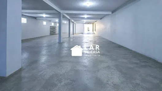 Sala Comercial para alugar, 570m² no Vila Romero, São Paulo