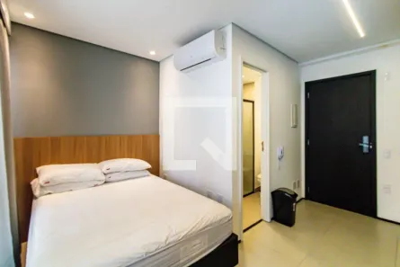 Kitnet com 1 Quarto à venda, 22m² no Santo Amaro, São Paulo