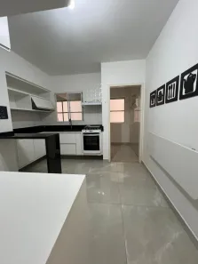 Apartamento com 3 Quartos para alugar, 140m² no Centro, Taubaté